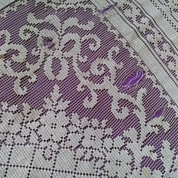 Vintage Table Cloth 65" x 65" - Picture 6 of 10